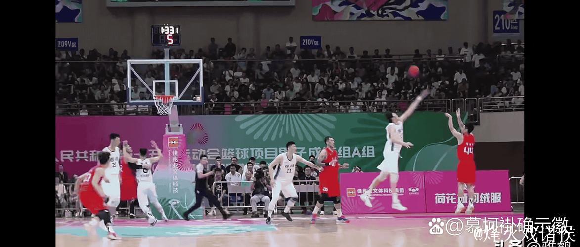 单节赢19分 全运会男篮小组赛四川队击败上海队 单节赢19分 全运会男篮小组赛四川队击败上海队
