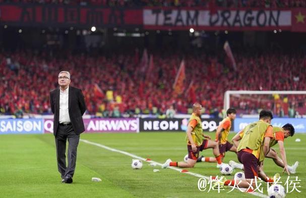 重走雅加达!国足7将抗击衰运 伊万用乐观传递快乐 重走雅加达!国足7将抗击衰运 伊万用乐观传递快乐